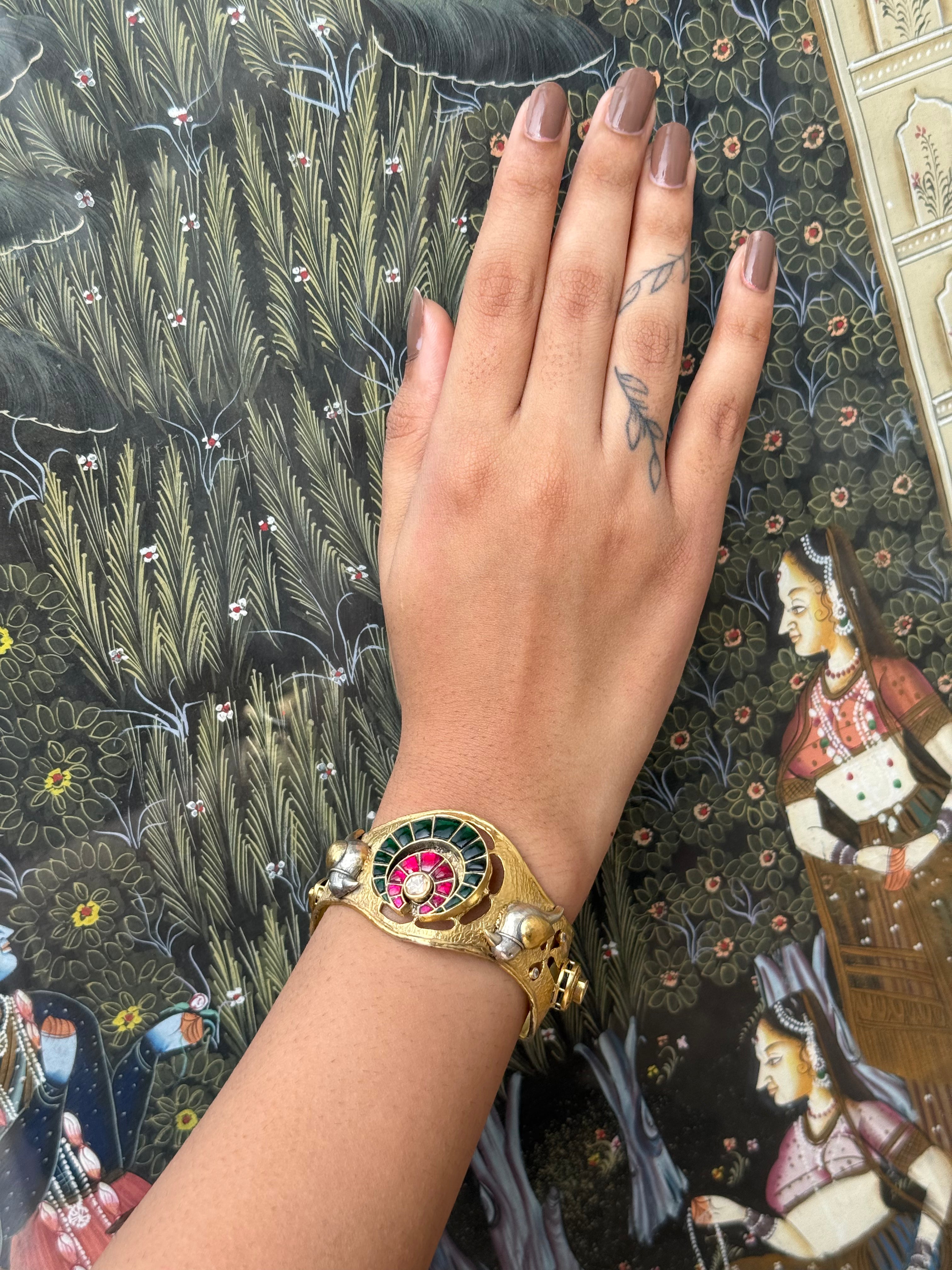 Dual Tone Fusion Varnika Bangle